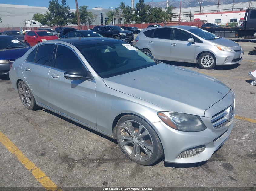 2015 Mercedes-Benz C 300