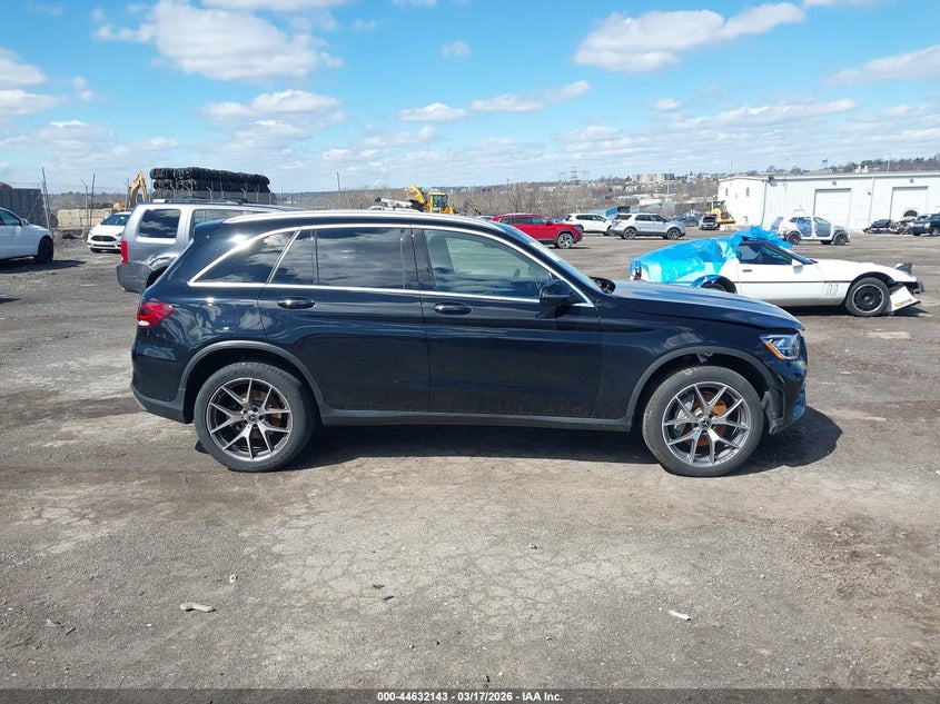 2021 Mercedes-Benz Glc 300 4Matic Suv VIN: W1N0G8EB3MF922892 Lot: 44632143