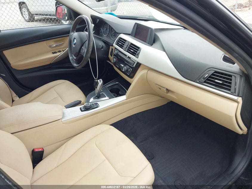 2018 BMW 320I xDrive