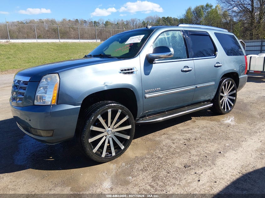 2010 Cadillac Escalade Luxury