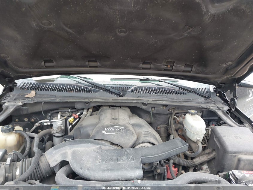 2005 Cadillac Escalade Esv Standard VIN: 3GYFK66N05G105323 Lot: 44632483