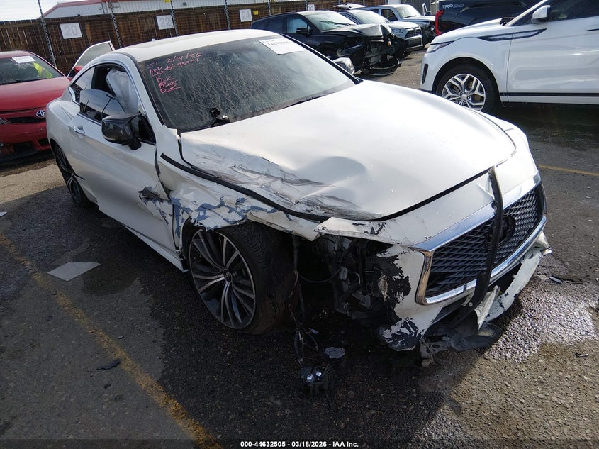 2020 Infiniti Q60 Luxe Awd