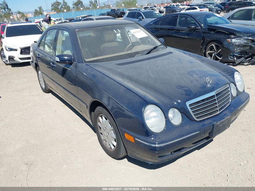 2000 Mercedes-Benz E 320