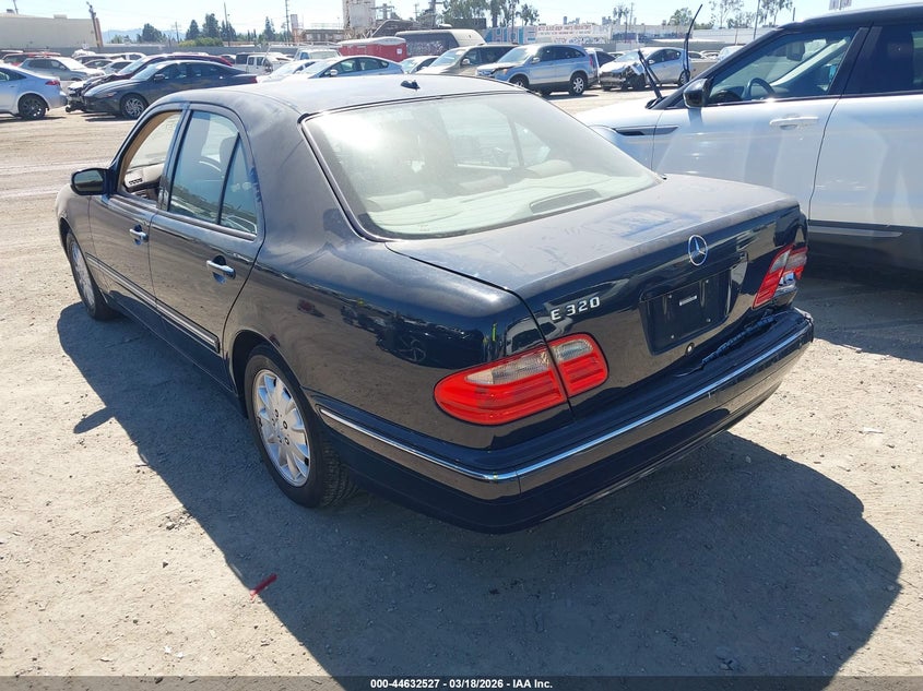 2000 Mercedes-Benz E 320