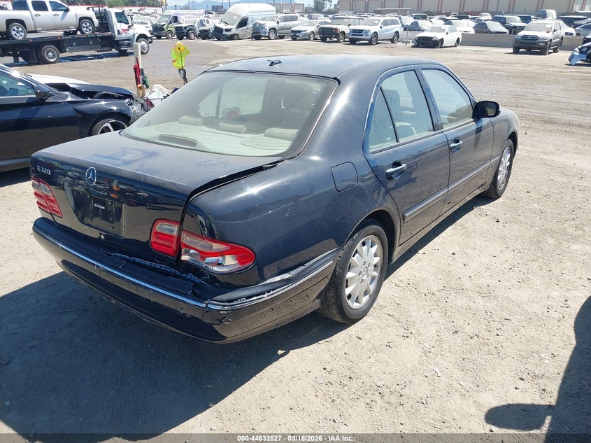 2000 Mercedes-Benz E 320