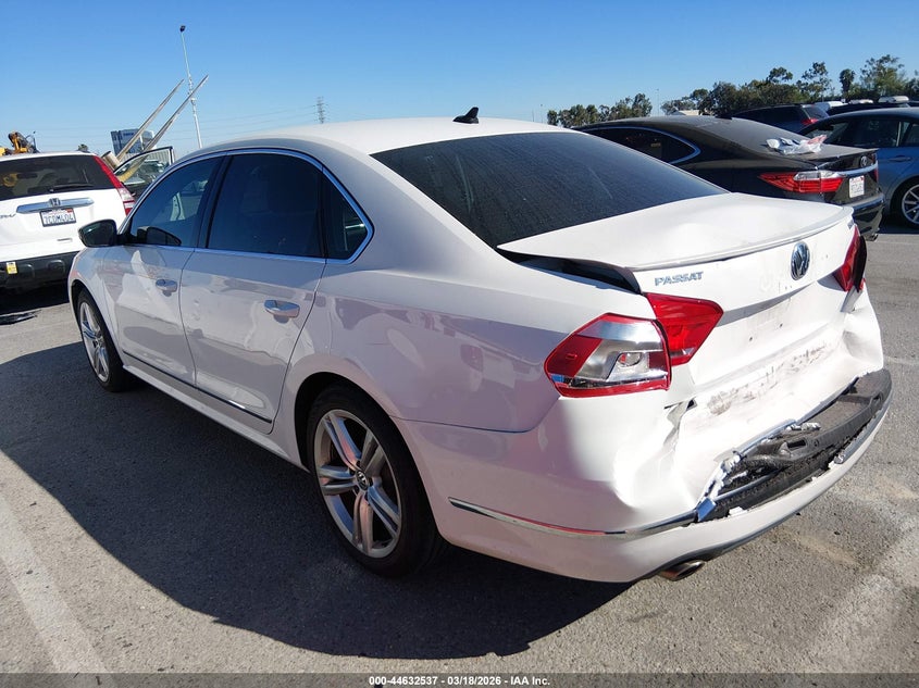 2015 Volkswagen Passat 1.8T Sel Premium