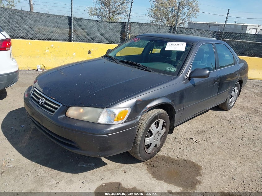 2000 Toyota Camry Le
