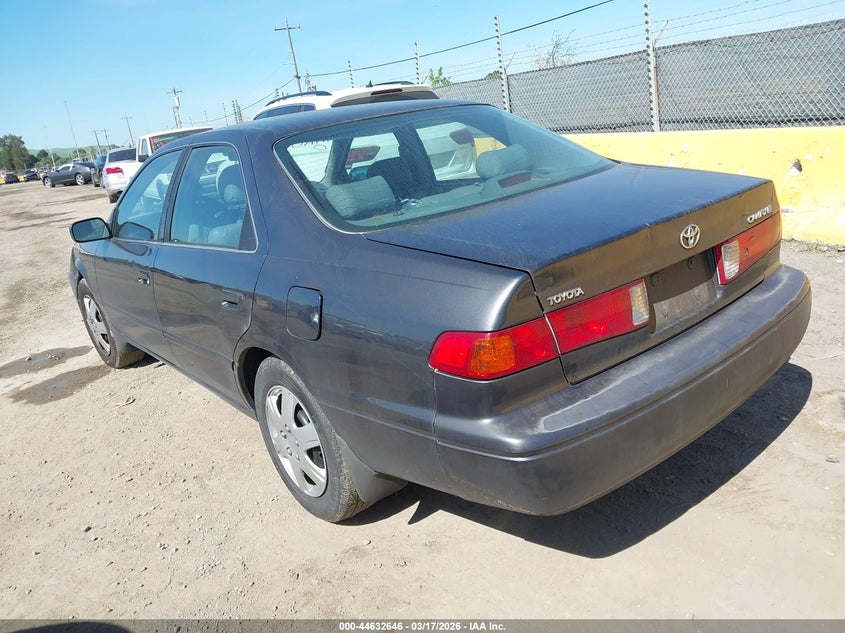 2000 Toyota Camry Le