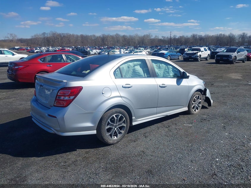 2020 Chevrolet Sonic Fwd Lt