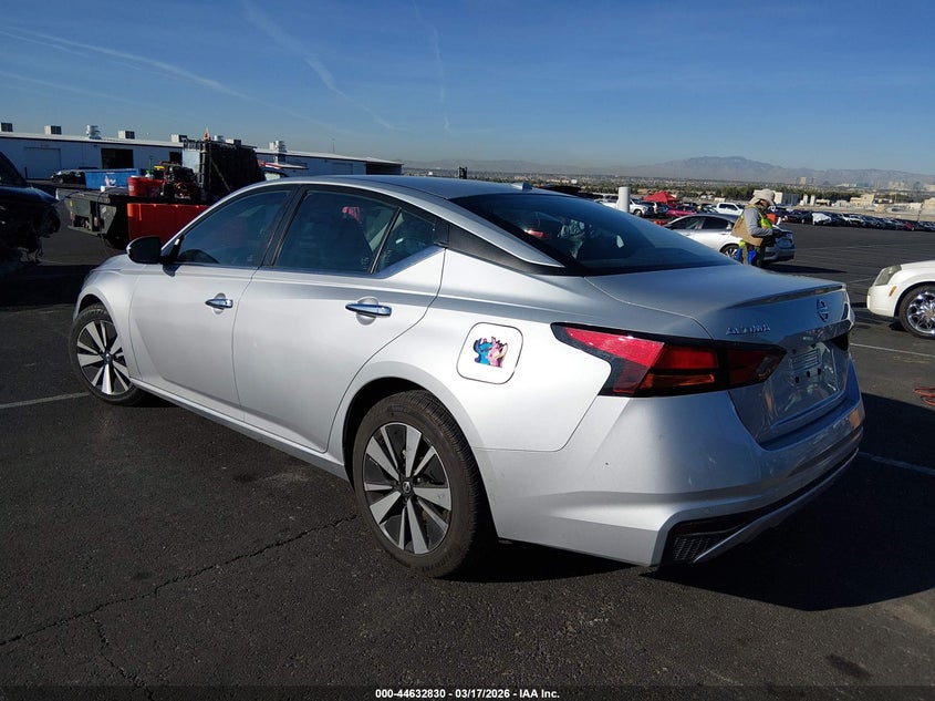 2022 Nissan Altima Sv Fwd