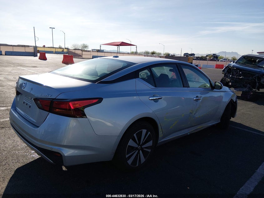 2022 Nissan Altima Sv Fwd