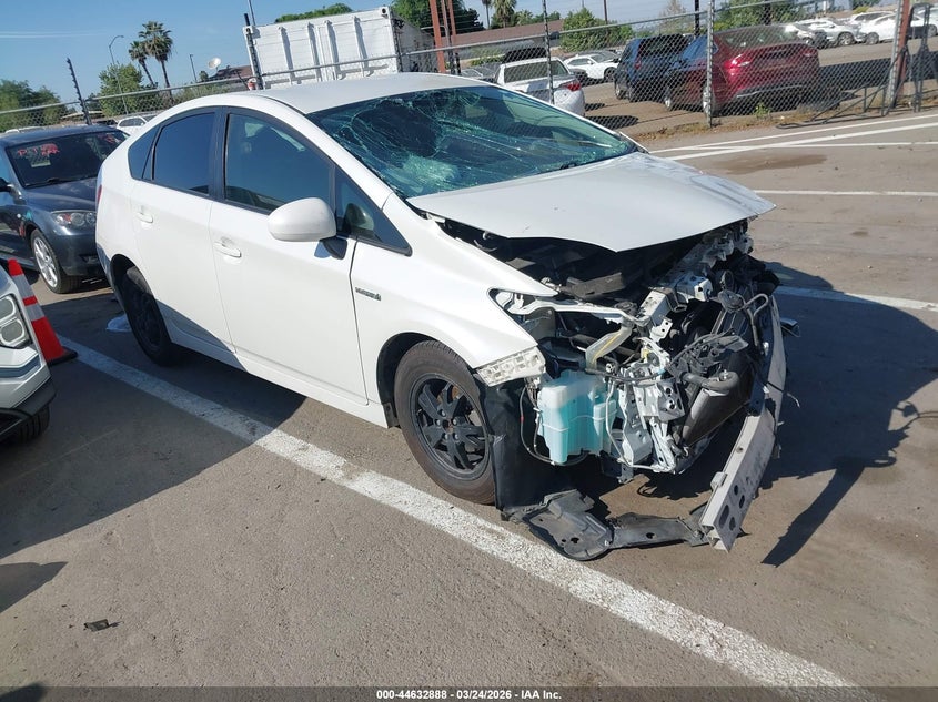 2015 Toyota Prius Three