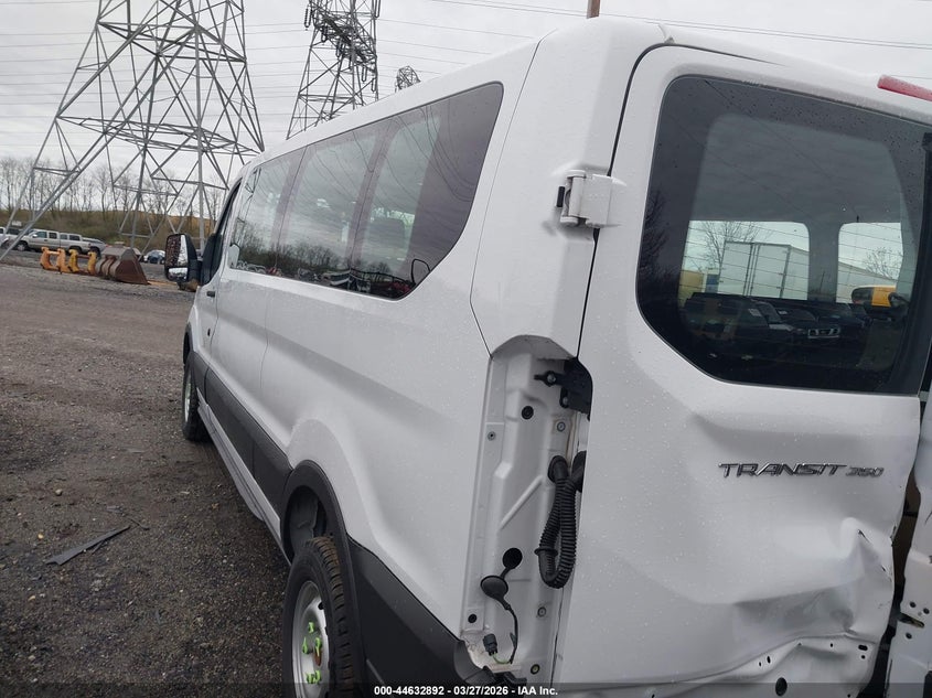 2025 FORD TRANSIT-350 PASSENGER VAN auction photo 3