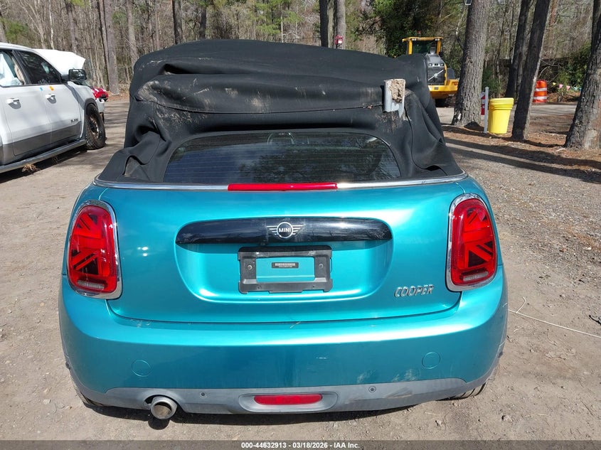 2021 Mini Convertible Cooper VIN: WMWWJ3C08M3M15606 Lot: 44632913