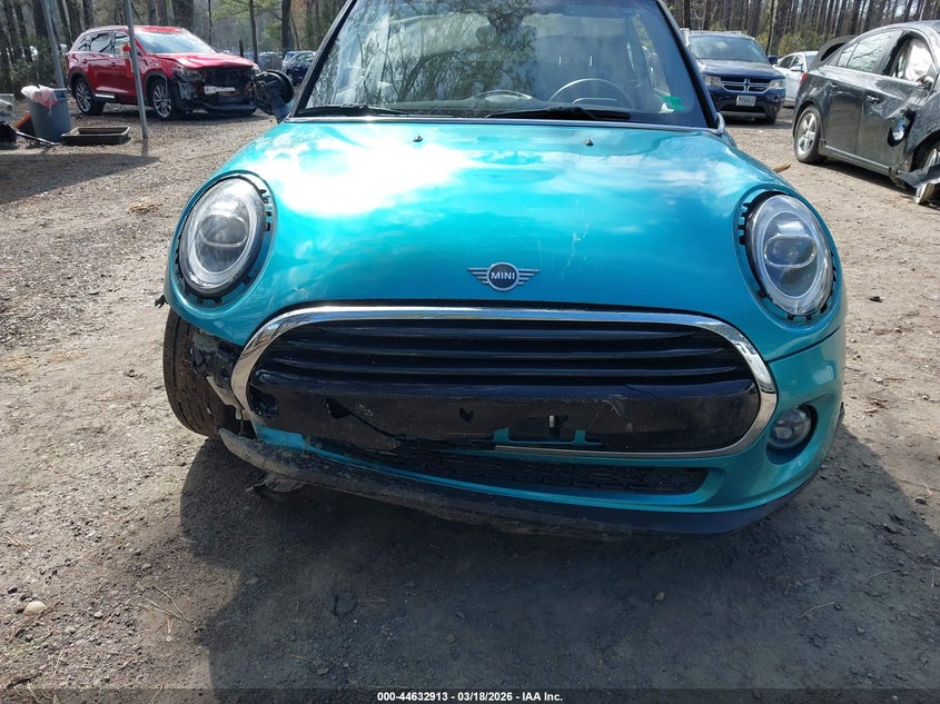 2021 Mini Convertible Cooper VIN: WMWWJ3C08M3M15606 Lot: 44632913