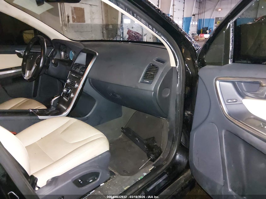 2016 Volvo Xc60 T6 Drive-E