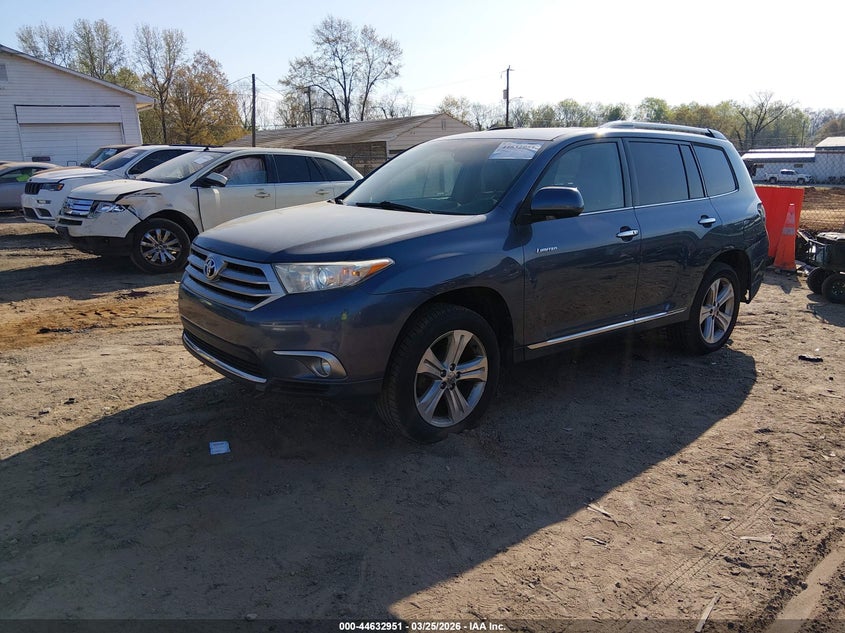 2013 Toyota Highlander Limited V6