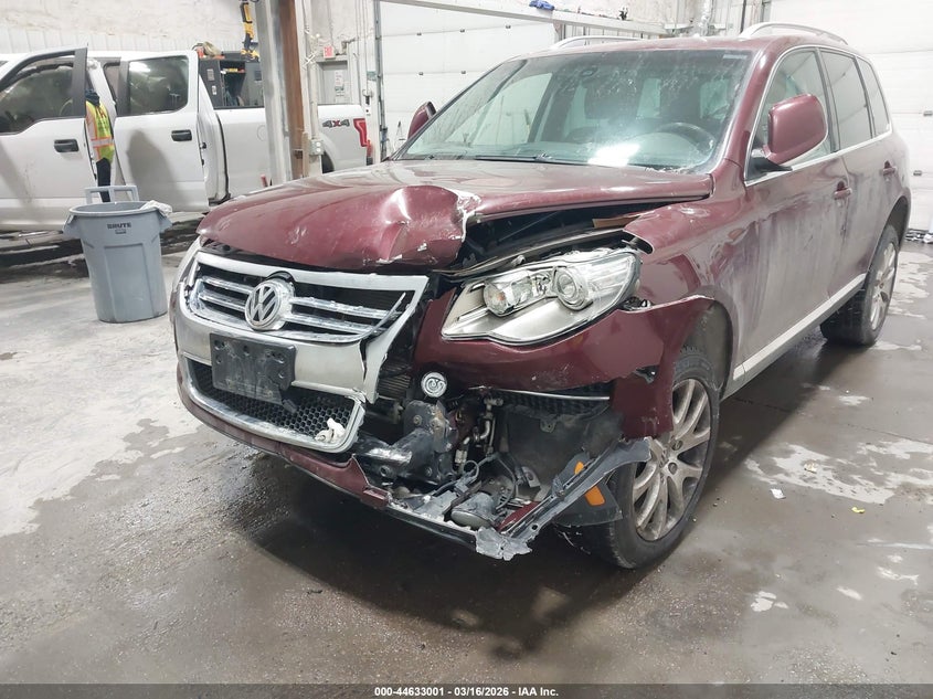 2008 Volkswagen Touareg 2 V8 Fsi VIN: WVGCB77L28D024753 Lot: 44633001
