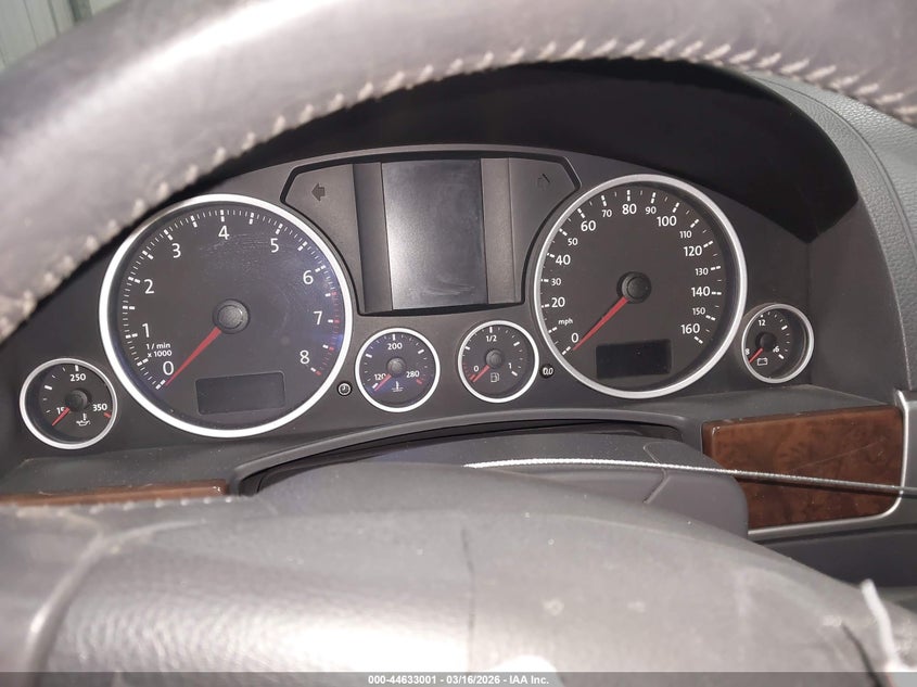 2008 Volkswagen Touareg 2 V8 Fsi VIN: WVGCB77L28D024753 Lot: 44633001