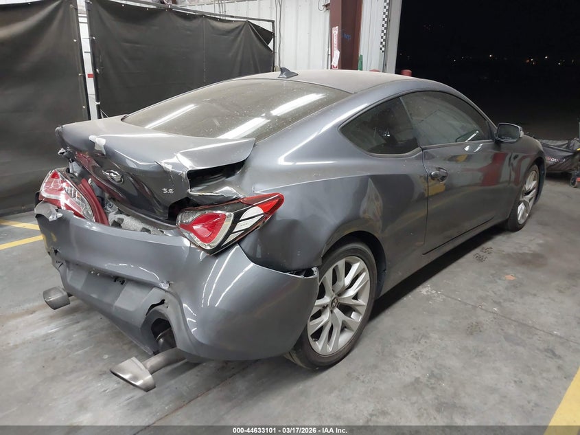 2015 Hyundai Genesis 3.8 Base