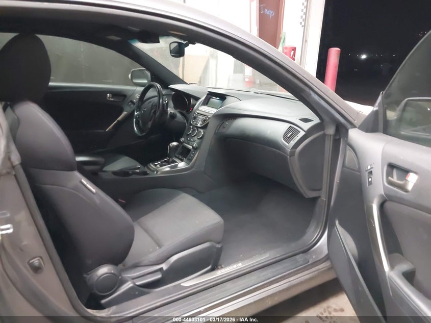 2015 Hyundai Genesis 3.8 Base