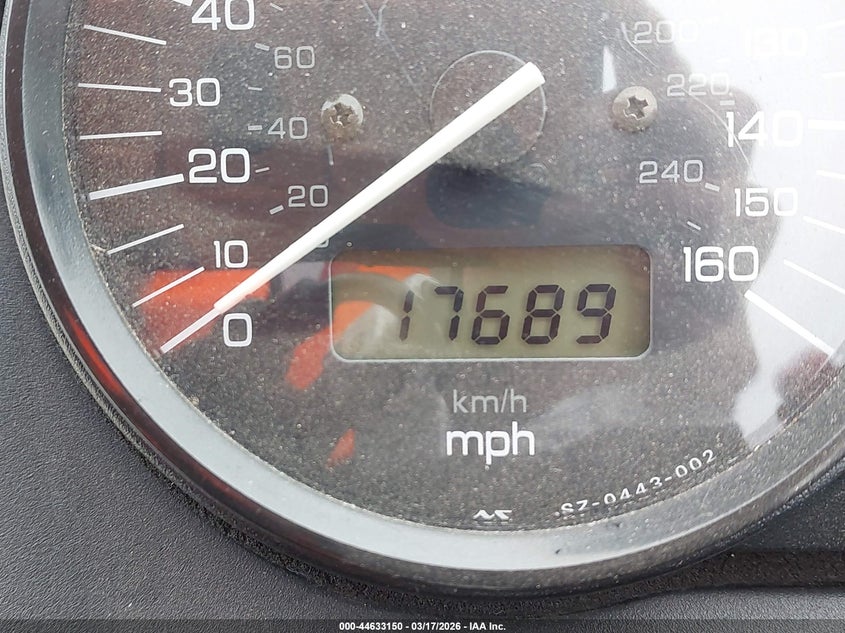 2000 Suzuki Gsx750 F VIN: JS1GR7GA2Y2100820 Lot: 44633150