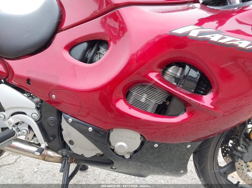 2000 Suzuki Gsx750 F VIN: JS1GR7GA2Y2100820 Lot: 44633150