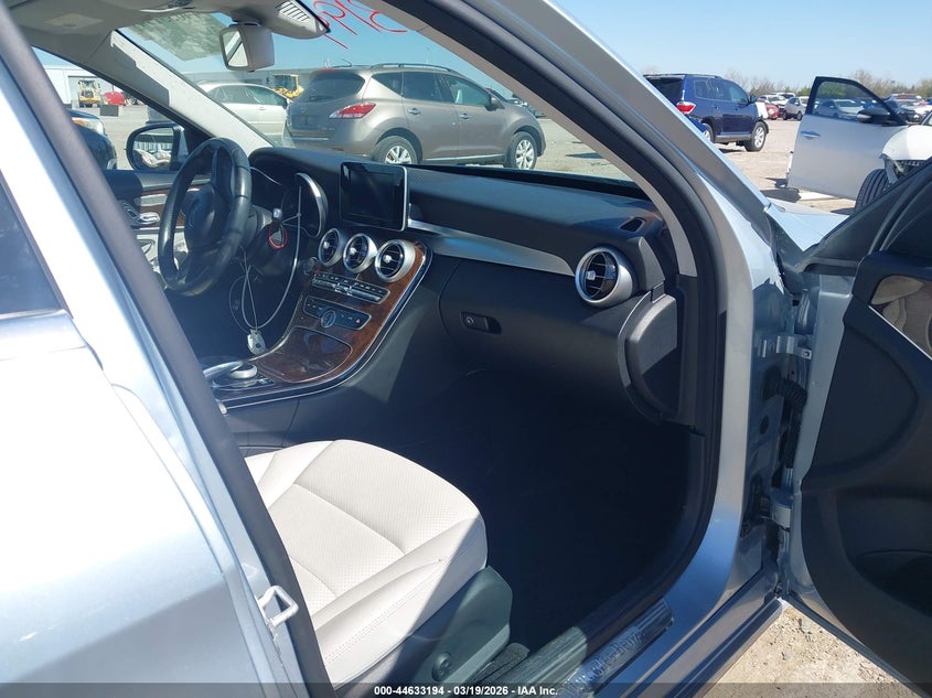 2016 Mercedes-Benz C 300 4Matic