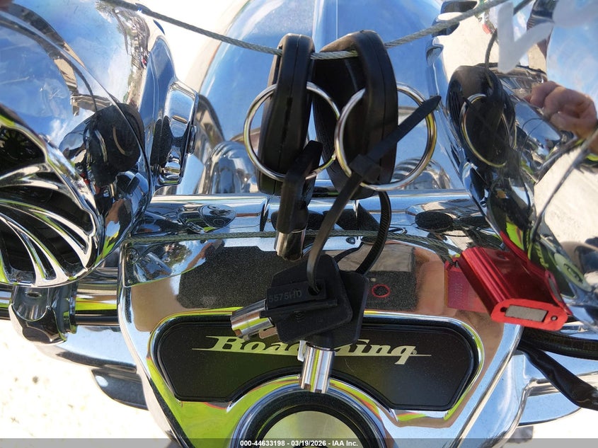 2015 Harley-Davidson Flhr Road King VIN: 1HD1FBM18FB667590 Lot: 44633198