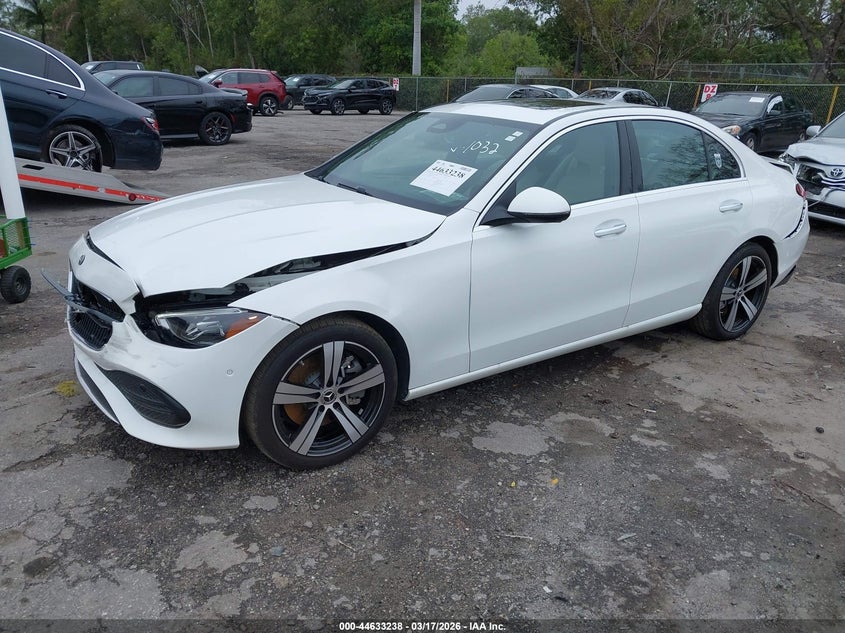 2025 Mercedes-Benz C 300