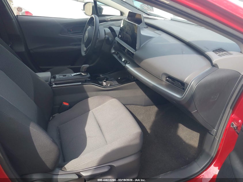 2025 Toyota Prius Le