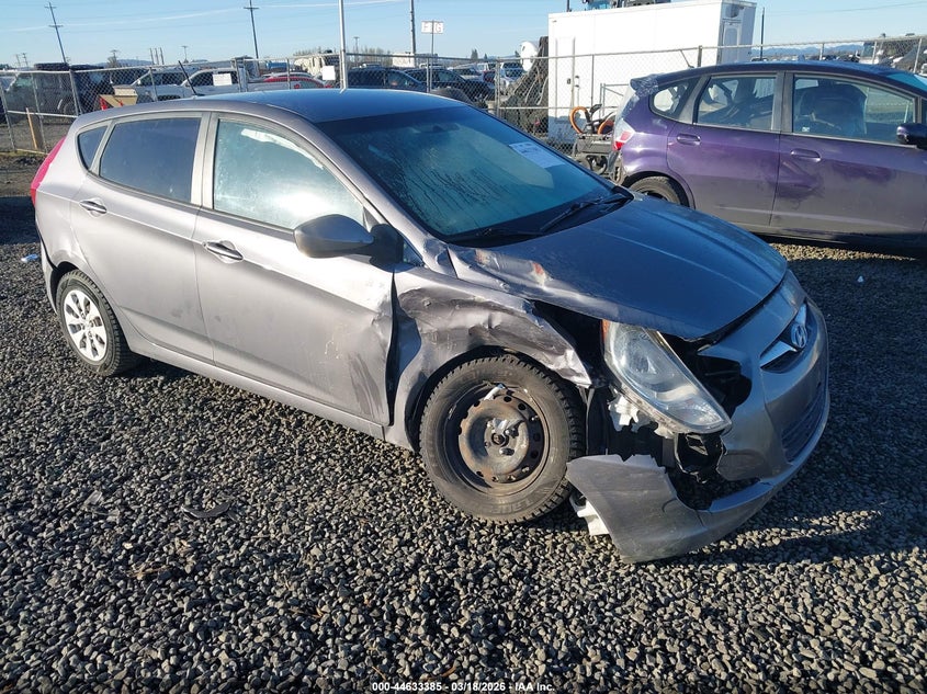 2013 Hyundai Accent Gs