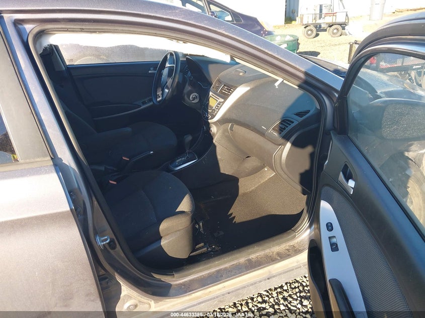 2013 Hyundai Accent Gs