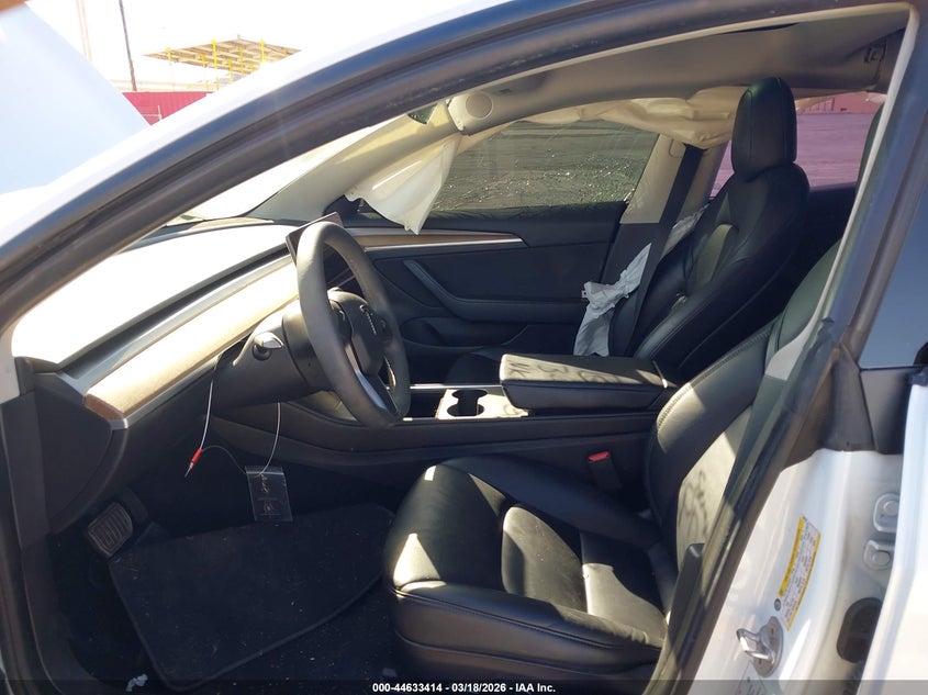 2022 Tesla Model 3 Rear-Wheel Drive