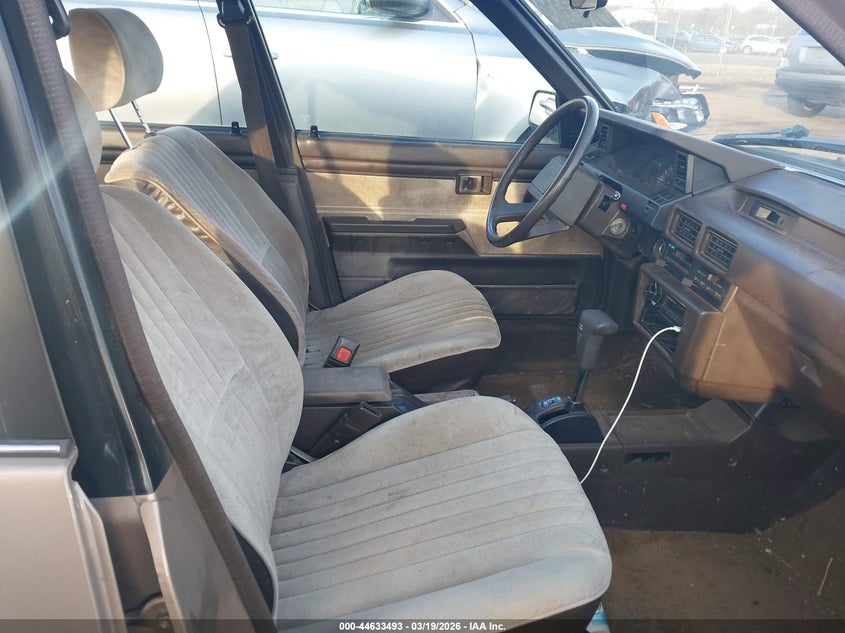 1985 Toyota Corolla Le