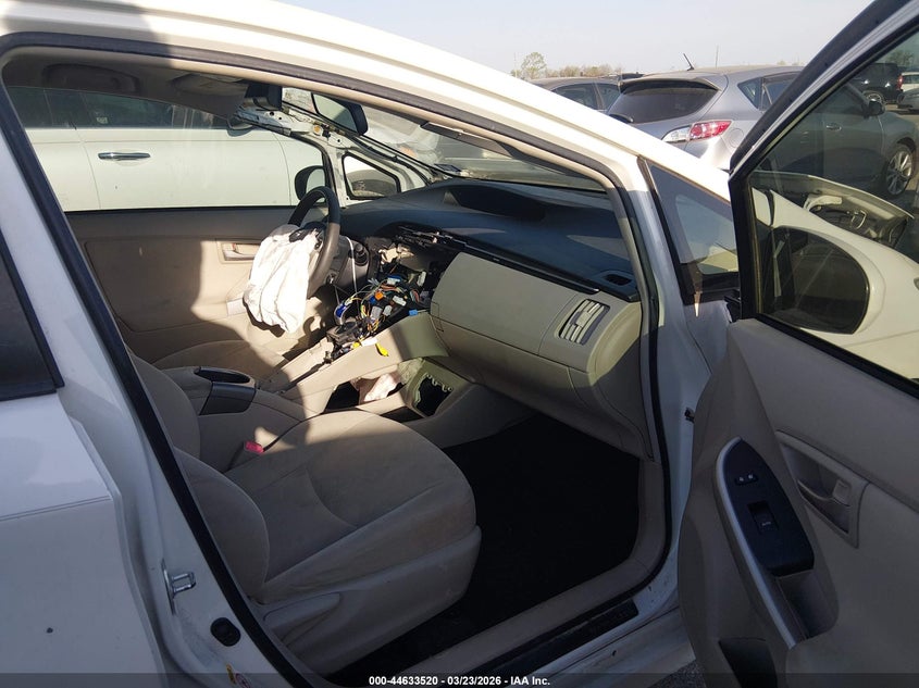 2013 Toyota Prius Three