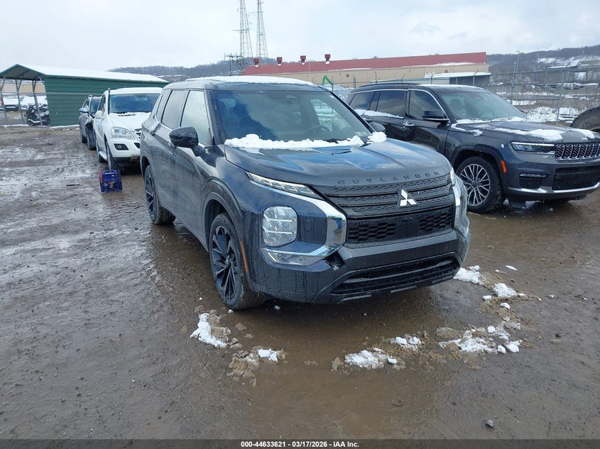 2024 Mitsubishi Outlander Se Black Edition W/Pano Roof S-Awc