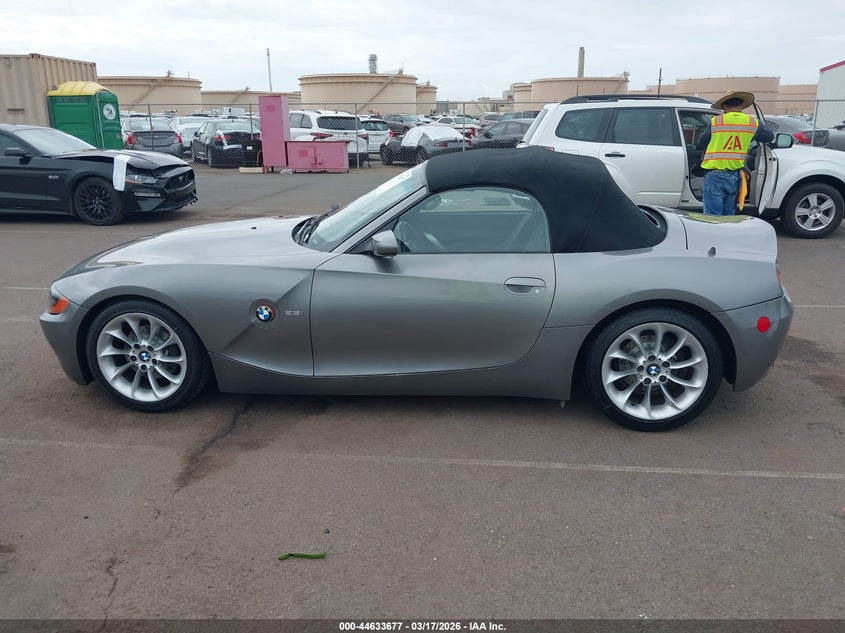 2004 BMW Z4 2.5I VIN: 4USBT334X4LR66905 Lot: 44633677