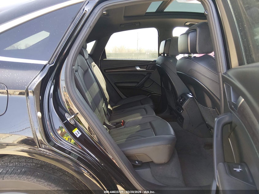 2021 Audi Q5 Sportback Premium Plus 45 Tfsi Quattro S Tronic VIN: WA15AAFYXM2082815 Lot: 44633721