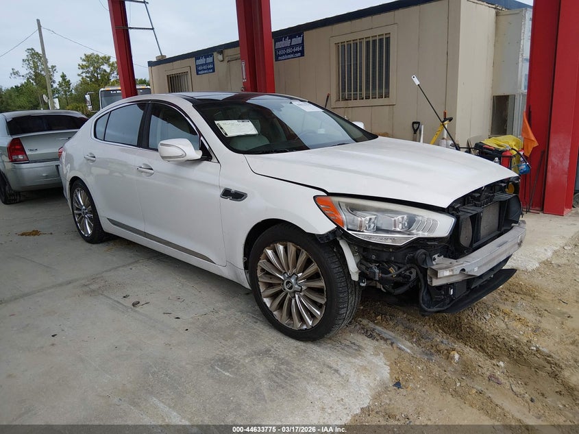 2015 Kia K900 Luxury