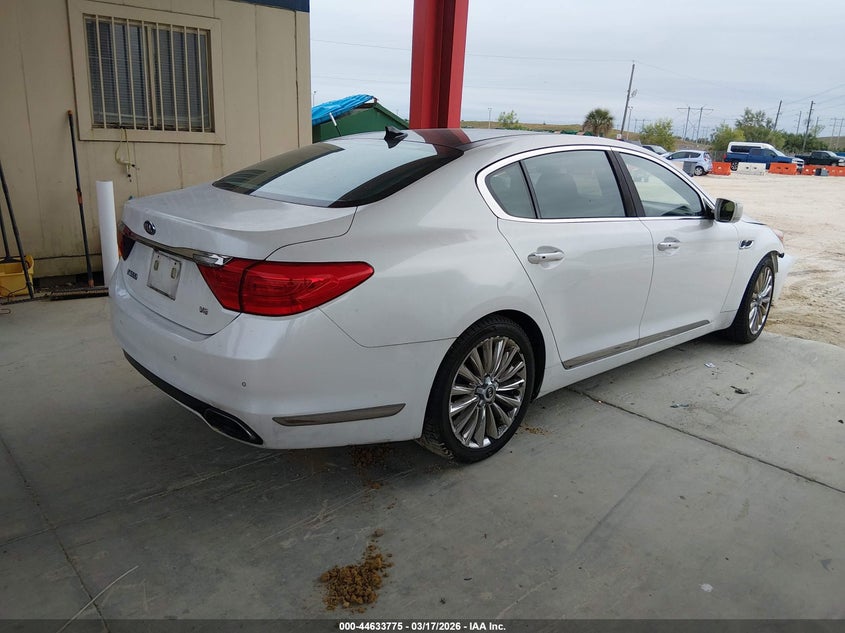 2015 Kia K900 Luxury