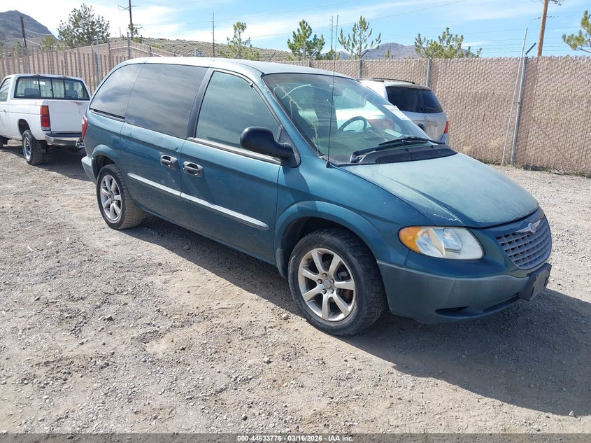 2002 Chrysler Voyager