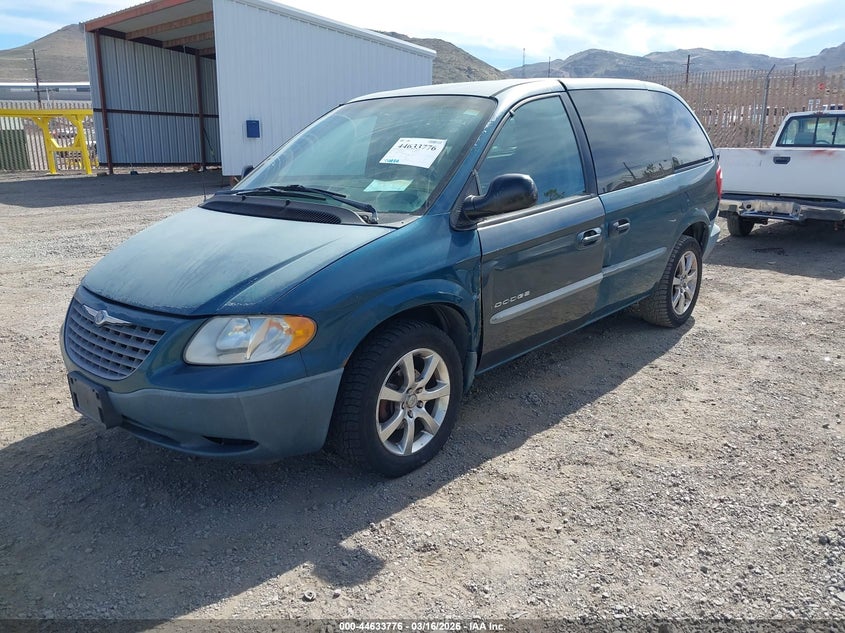2002 Chrysler Voyager