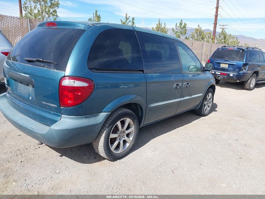 2002 Chrysler Voyager