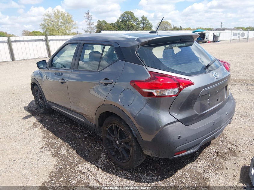 2020 Nissan Kicks Sr Xtronic Cvt