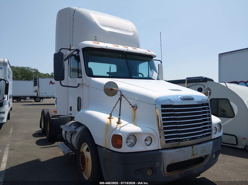 2008 FREIGHTLINER CONVENTIONAL ST120