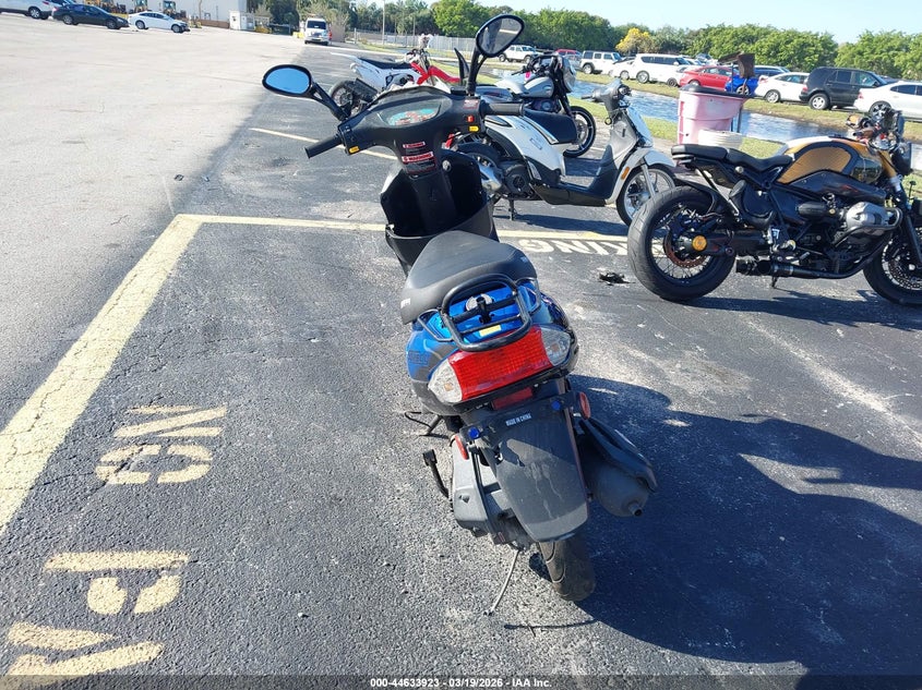 VIN H0DTABF58RX079641 2024 FGYN SCOOTER