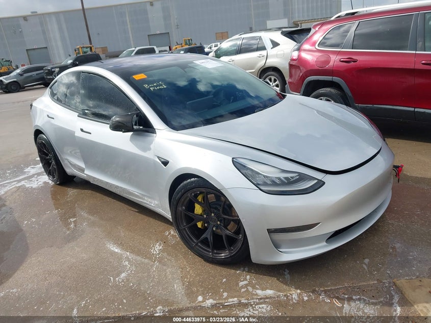 2018 Tesla Model 3 Long Range/Performance