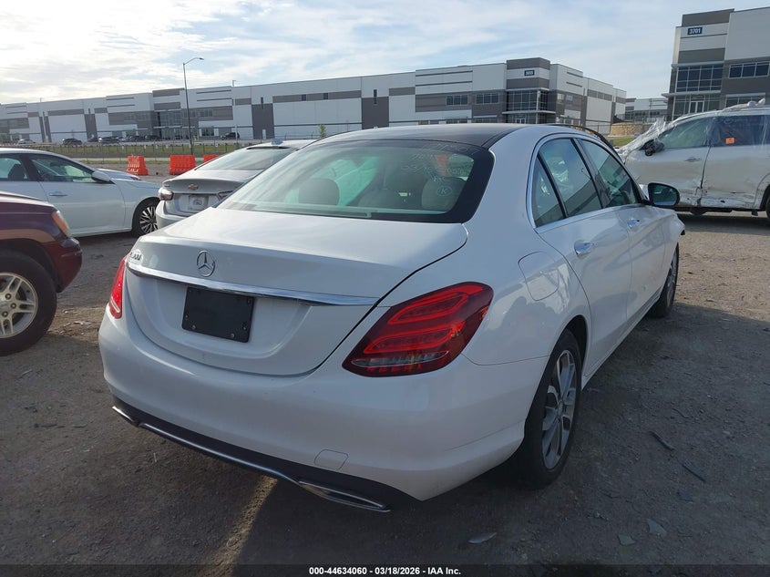 2015 Mercedes-Benz C 300