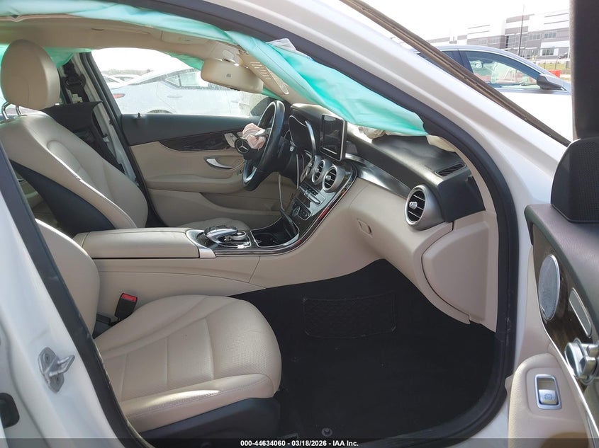 2015 Mercedes-Benz C 300